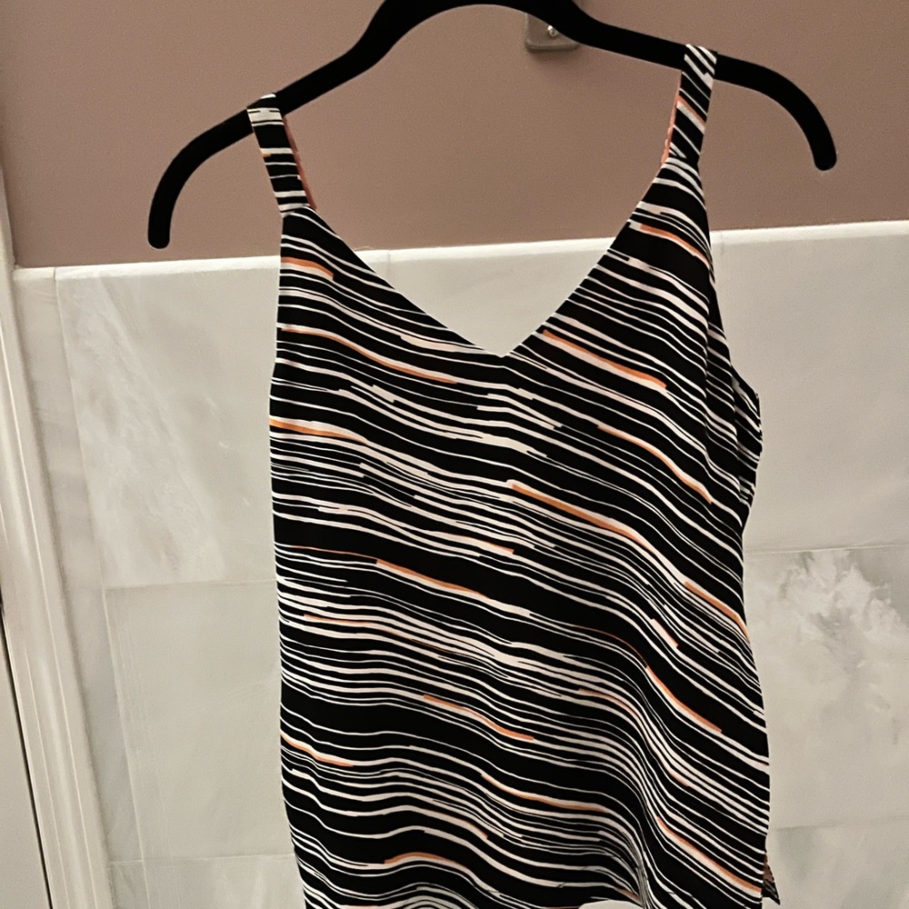 White House Black Market Tank XXSP